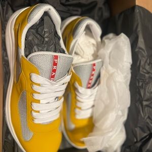 BRAND NEW MUSTARD YELLOW PRADA SNEAKERS ! NEVER WORN !